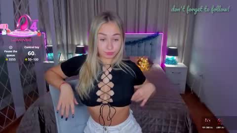Snapshot of margosugar chatting on 12-18-25, 06:19 MargoSugar online show from 12-18-25, 06:19