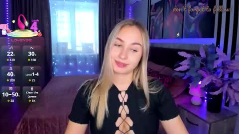 Snapshot of margosugar chatting on 02-17-26, 11:07 MargoSugar online show from 02-17-26, 11:07