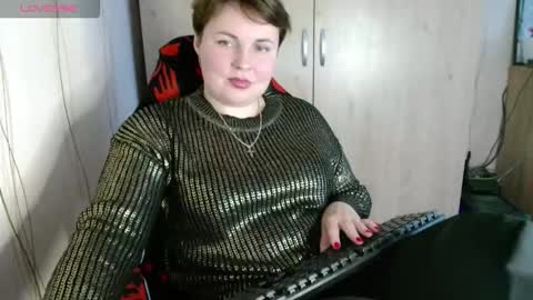 Snapshot of mari_77777 chatting on 10-29-25, 12:07 Mari online show from 10-29-25, 12:07