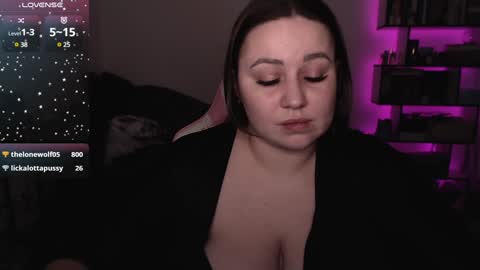 Snapshot of mari_moore7 chatting on 01-29-25, 03:04 mari moore online show from 01-29-25, 03:04