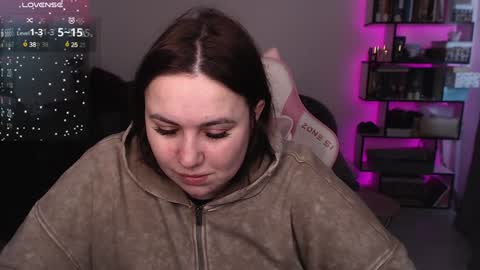 Snapshot of mari_moore7 chatting on 02-07-25, 09:05 mari moore online show from 02-07-25, 09:05