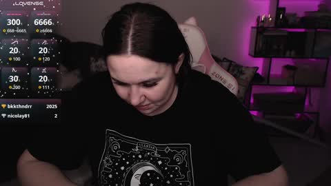 Snapshot of mari_moore7 chatting on 02-08-25, 08:32 mari moore online show from 02-08-25, 08:32