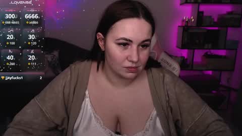 Snapshot of mari_moore7 chatting on 02-21-25, 04:26 mari moore online show from 02-21-25, 04:26