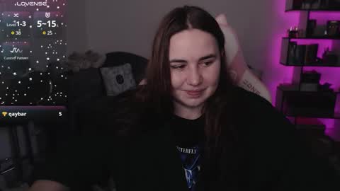 Snapshot of mari_moore7 chatting on 11-27-25, 07:21 mari moore online show from 11-27-25, 07:21