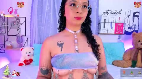 Mari Sweett  online show from 12-22-25, 08:17