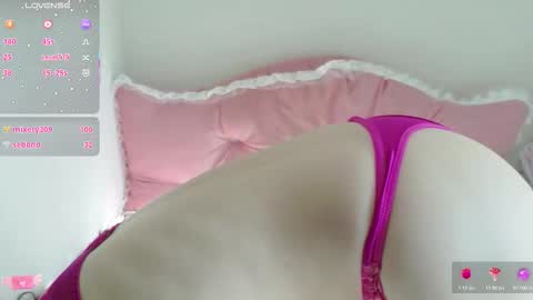 mari_tokyo online show from 10-31-25, 11:17