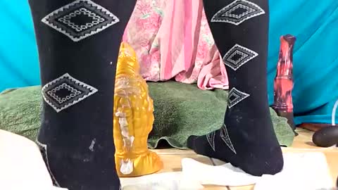 Snapshot of maria666cd chatting on 03-18-26, 11:46 Maria Magdalena online show from 03-18-26, 11:46