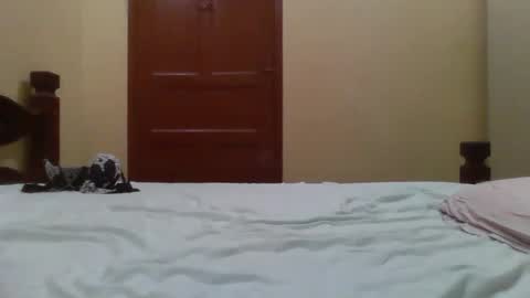 Snapshot of maria_eugenia chatting on 02-20-25, 08:39 Mareu online show from 02-20-25, 08:39