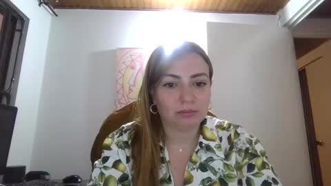 Snapshot of maria_juliana8 chatting on 01-14-25, 11:05 maria_juliana8 online show from 01-14-25, 11:05