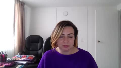 Snapshot of maria_juliana8 chatting on 03-09-26, 07:40 maria_juliana8 online show from 03-09-26, 07:40