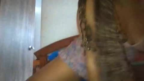 Snapshot of maria_le chatting on 06-02-26, 11:56 MARIALE online show from 06-02-26, 11:56
