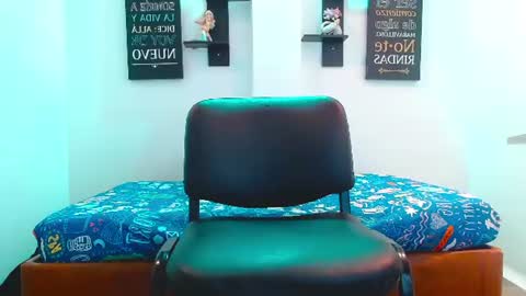 Maria Paula online show from 06-15-26, 04:20