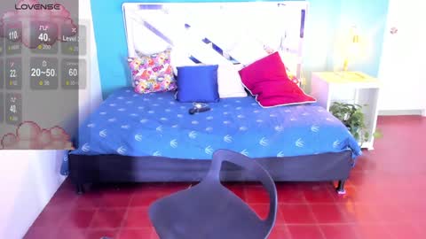 Snapshot of mariaa_9 chatting on 01-28-25, 08:25 MARIA online show from 01-28-25, 08:25