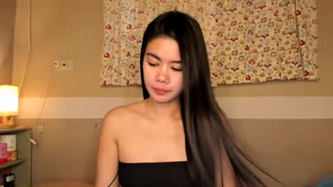 mariacarmi online show from 03-25-26, 12:49