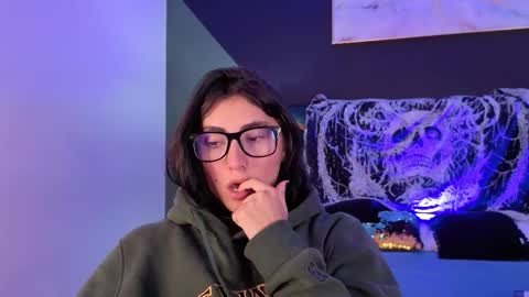 Maria online show from 02-25-26, 07:45