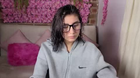 Maria online show from 03-18-26, 07:17