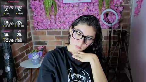 Snapshot of mariagh_ chatting on 04-22-26, 07:59 Maria online show from 04-22-26, 07:59