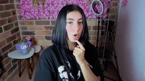 Snapshot of mariagh_ chatting on 04-24-26, 07:16 Maria online show from 04-24-26, 07:16