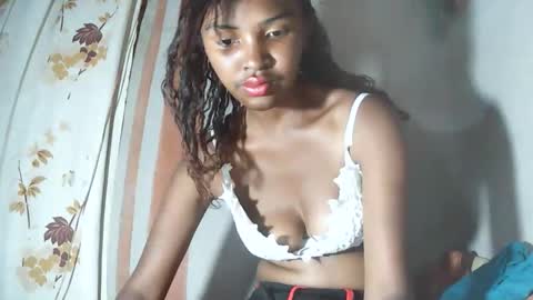 Maria online show from 11-18-25, 01:59