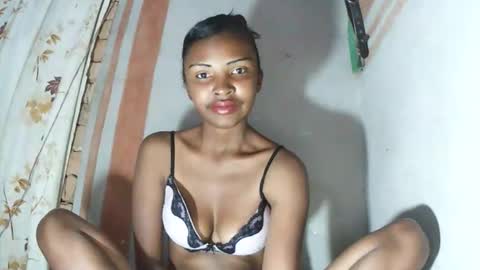 Maria online show from 11-20-25, 11:37