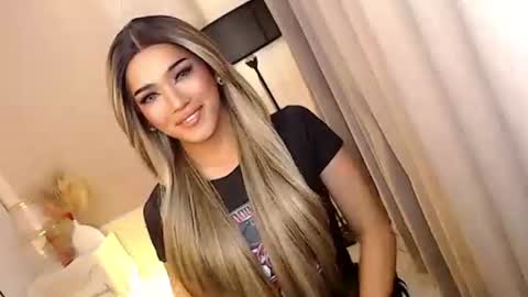 mariah_clara online show from 10-17-25, 05:48
