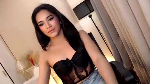 mariah_clara online show from 11-20-25, 05:45