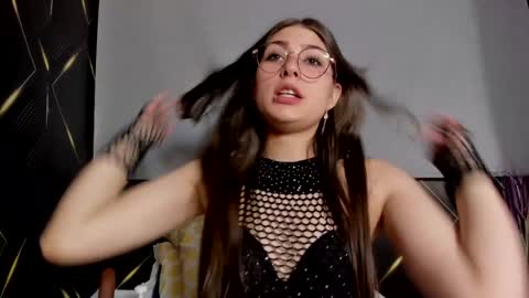 Mariam online show from 01-17-25, 04:28