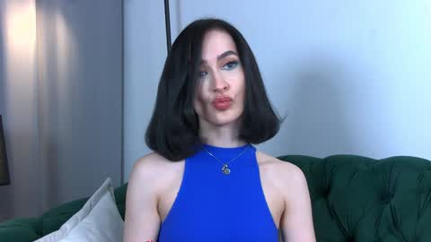 MariaMenson online show from 01-30-25, 10:30