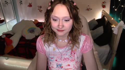 Snapshot of mariamilkis chatting on 12-04-24, 01:03 Maria online show from 12-04-24, 01:03