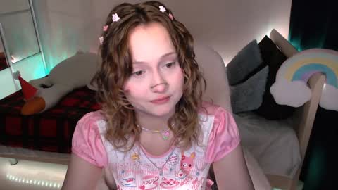 Snapshot of mariamilkis chatting on 12-08-24, 11:19 Maria online show from 12-08-24, 11:19