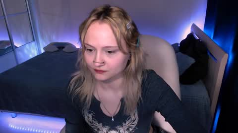 Snapshot of mariamilkis chatting on 01-15-25, 04:32 Maria online show from 01-15-25, 04:32