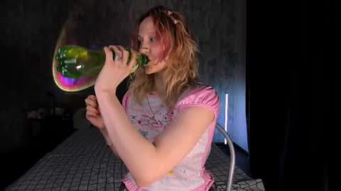 Snapshot of mariamilkis chatting on 02-22-25, 05:13 Maria online show from 02-22-25, 05:13