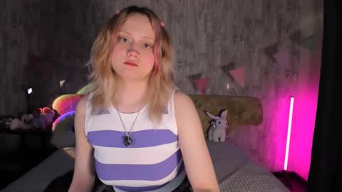 Snapshot of mariamilkis chatting on 02-26-25, 11:26 Maria online show from 02-26-25, 11:26