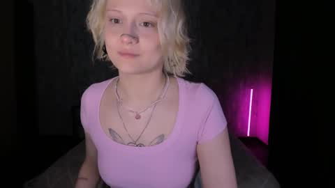 Snapshot of mariamilkis chatting on 10-07-25, 11:24 Maria online show from 10-07-25, 11:24