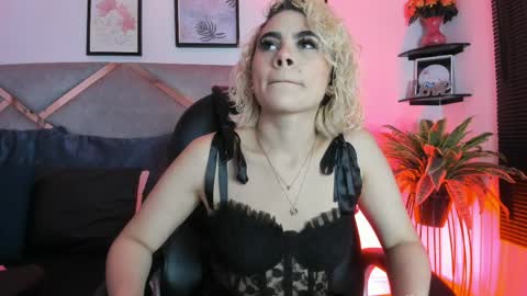 Marian online show from 04-07-26, 07:03