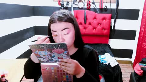 Snapshot of marian_ran_ chatting on 01-28-25, 03:04 Marian online show from 01-28-25, 03:04