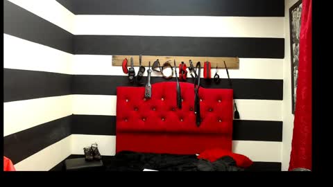 Snapshot of marian_ran_ chatting on 02-07-25, 08:01 Marian online show from 02-07-25, 08:01