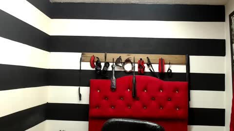 Snapshot of marian_ran_ chatting on 02-24-25, 08:38 Marian online show from 02-24-25, 08:38