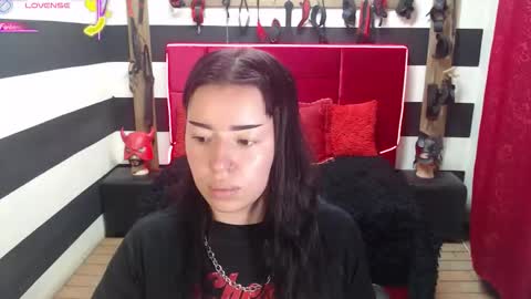 Snapshot of marian_ran_ chatting on 09-30-25, 04:28 Marian online show from 09-30-25, 04:28