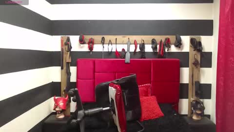 Snapshot of marian_ran_ chatting on 10-09-25, 02:31 Marian online show from 10-09-25, 02:31