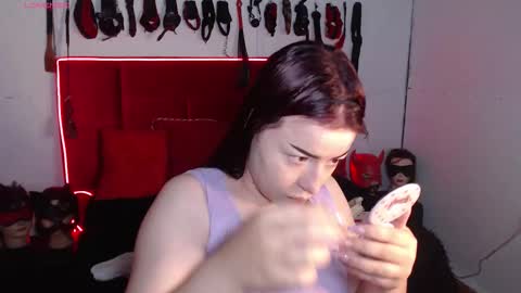 Snapshot of marian_ran_ chatting on 11-08-25, 02:34 Marian online show from 11-08-25, 02:34