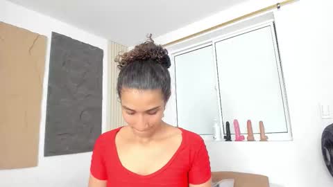 Marian online show from 10-29-25, 11:01