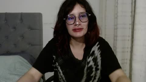 Mariana online show from 02-06-25, 12:54