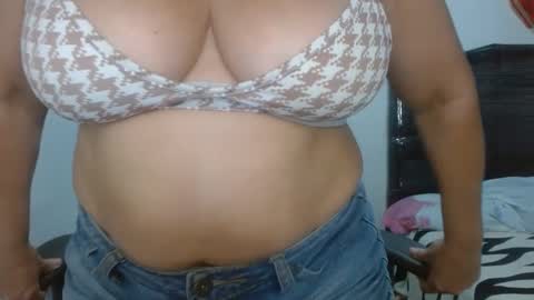 mariana995649 online show from 01-08-25, 08:18