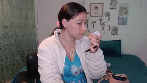 Snapshot of mariana__666 chatting on 03-10-25, 12:18 mariana__666 online show from 03-10-25, 12:18