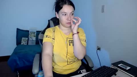 Snapshot of mariana__666 chatting on 10-19-25, 08:09 mariana__666 online show from 10-19-25, 08:09