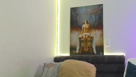 Snapshot of mariana_aangel chatting on 07-18-26, 12:31 Mariana Angel online show from 07-18-26, 12:31