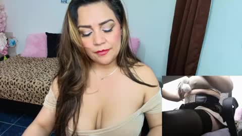Snapshot of mariana_beltrann chatting on 05-08-26, 09:03 Mariana online show from 05-08-26, 09:03