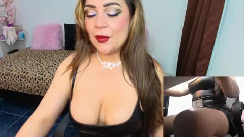 Snapshot of mariana_beltrann chatting on 06-03-26, 06:16 Mariana online show from 06-03-26, 06:16