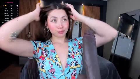 Snapshot of mariana_castro9 chatting on 01-21-25, 03:15 Mariana Castro online show from 01-21-25, 03:15
